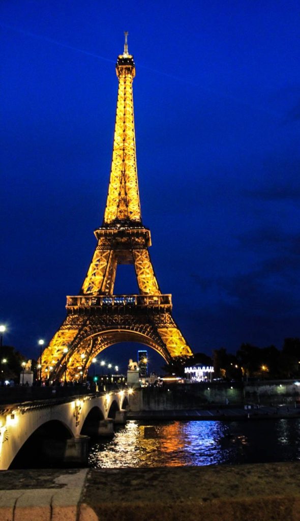 SERIES Part I of II Discovering Paris