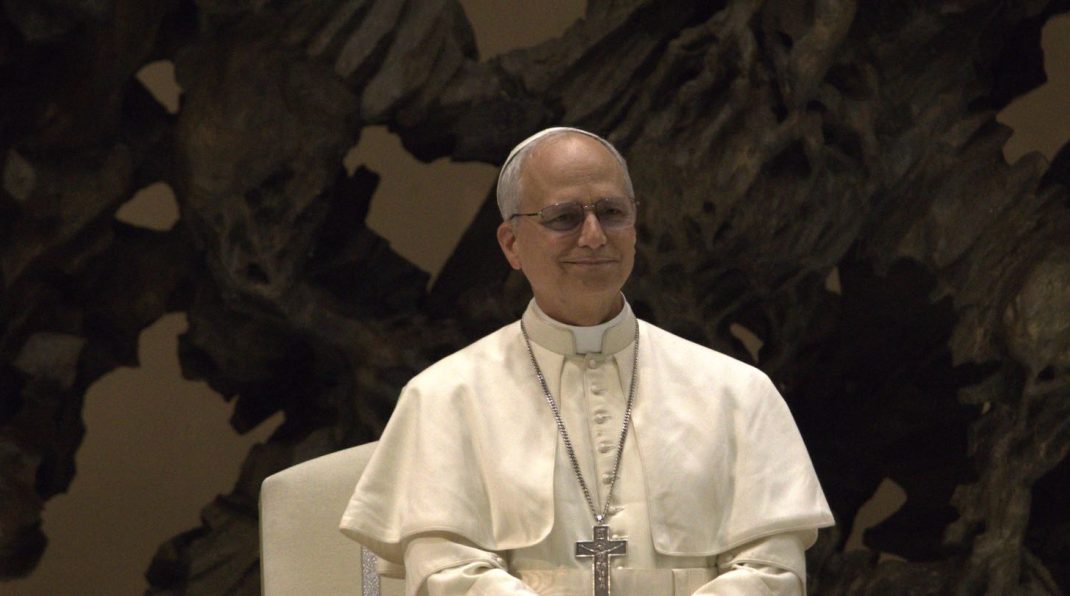 Pope Leo XIV (Photo by Edgar Beltrán / The Pillar - https://x.com/edgarjbb_/status/1920590815472108021, CC BY-SA 4.0, https://commons.wikimedia.org/w/index.php?curid=164968160)