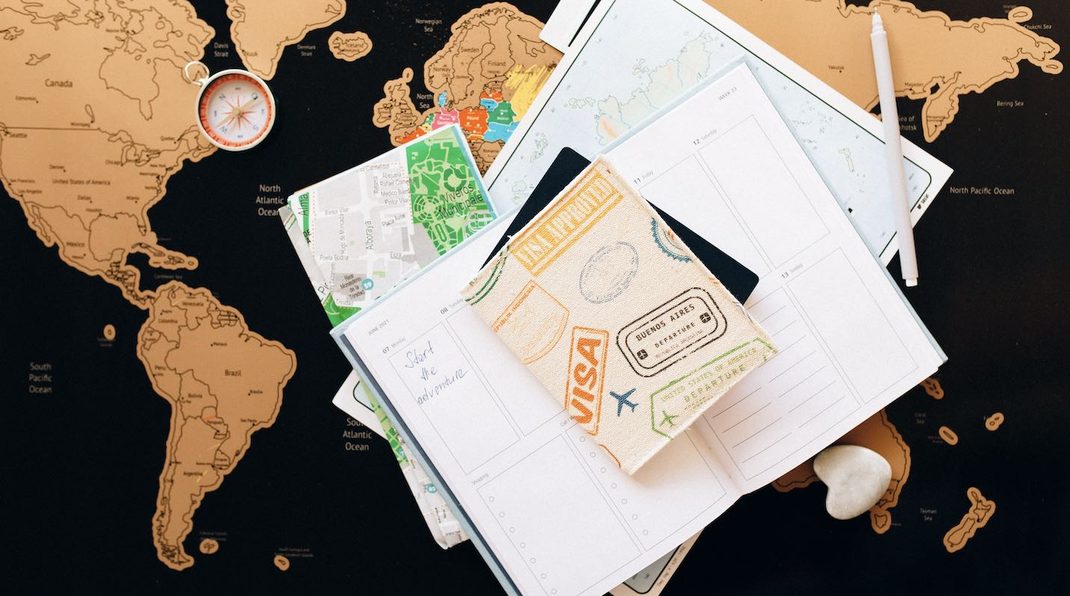 Visa (Image by Aum Global from Pixabay)